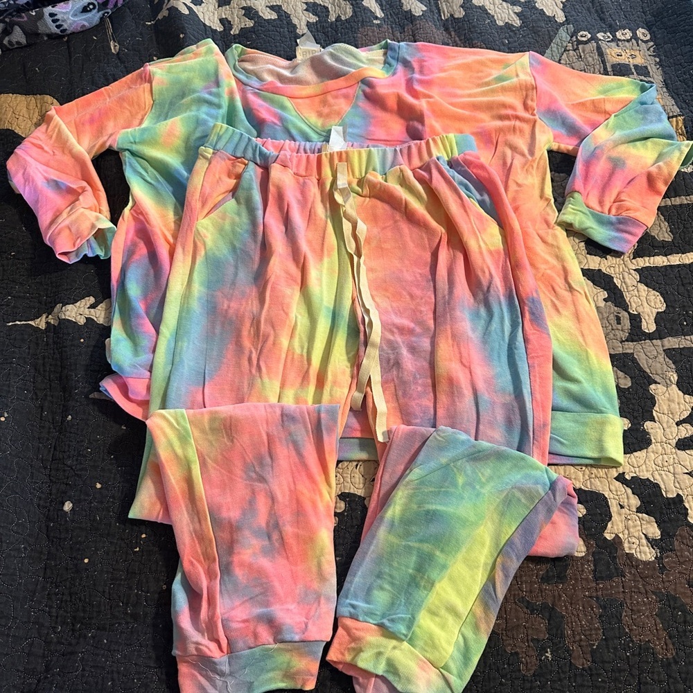 NWOT BIBI sweatsuit.